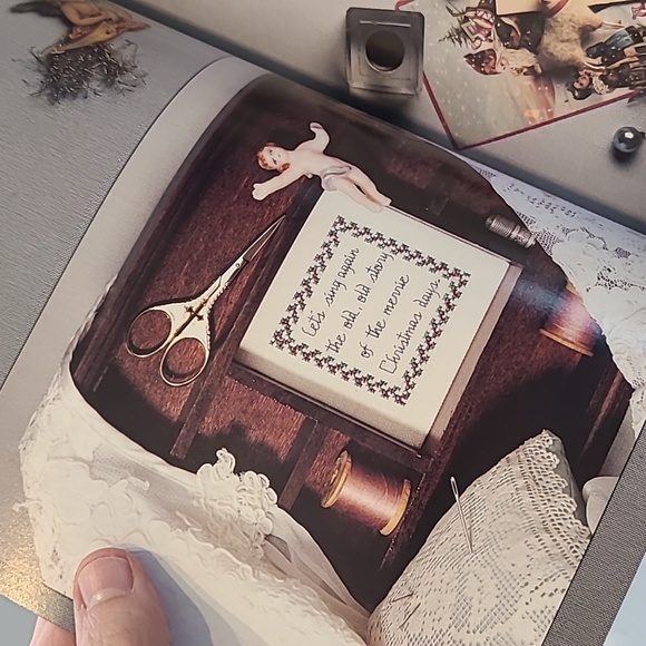 Victorian Christmas Keepsake Cross Stitch Pattern Book - Picture 8 of 16